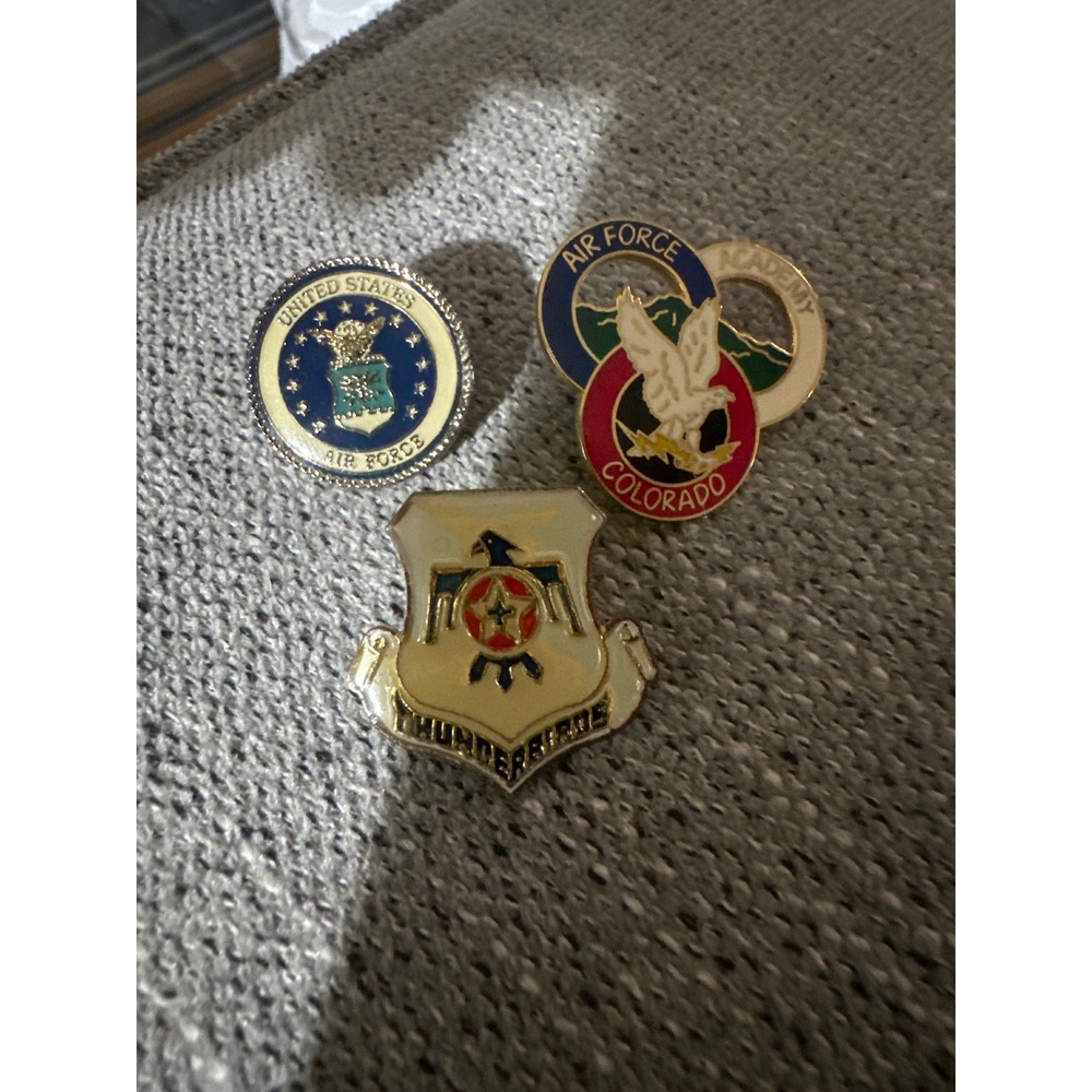 US Air Force Academy Colorado Thunderbirds Enamel Lapel Pins Set‎ Lot 3